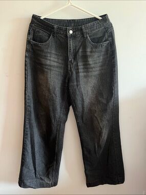 Women's Straight Leg Jeans - Black Wash
